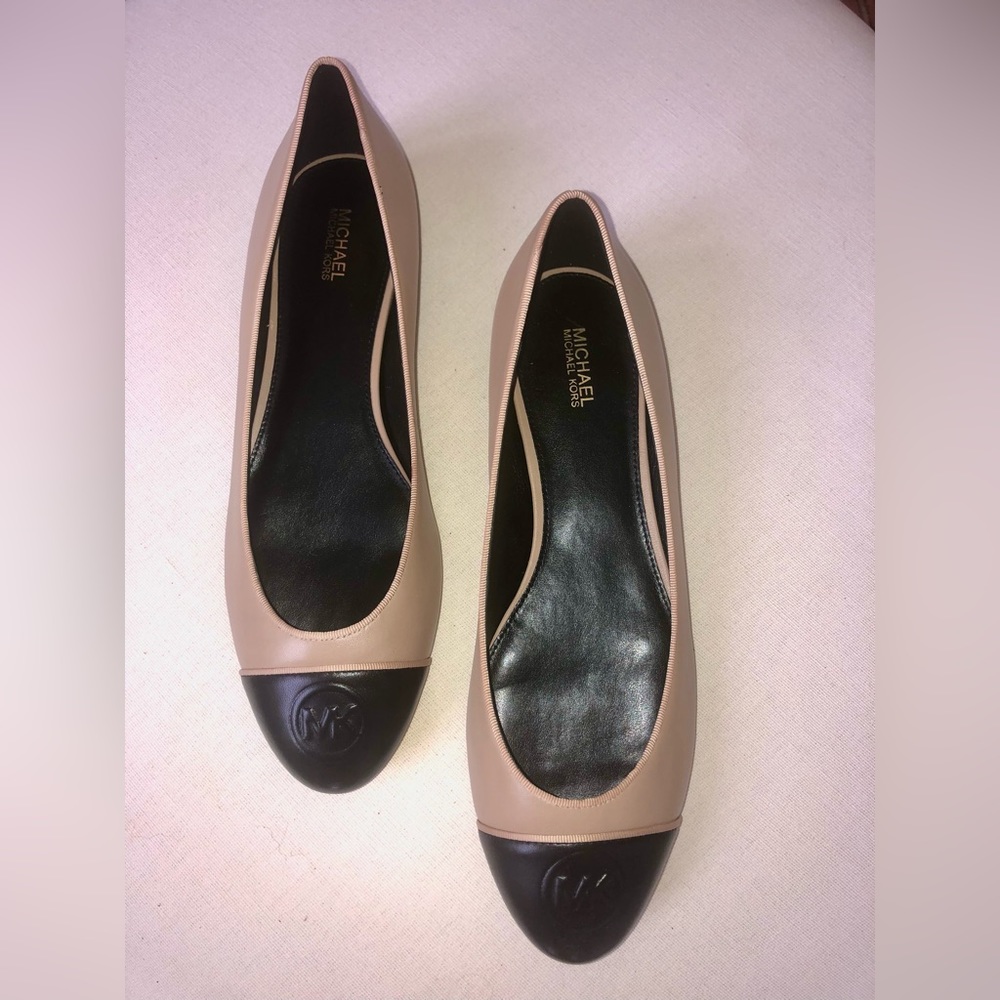 Michael Kors Kahki and Black Bellet Slipper Shoe
